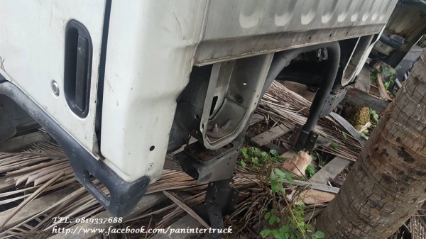 FROM JAPANหัวเก๋งรถบรรทุก 4 ล้อ ,6 ล้อเล็ก / CABIN MITSUBISHI CANTER รุ่น:FB511B (มีขาหน้า/มีขาหลัง /รุ่นยกหัวไม่ได้) ราคาเพียง 32,000 บาท สนใจรีบติดต่อ 0819337688