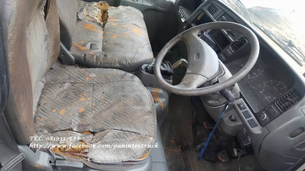 FROM JAPANหัวเก๋งรถบรรทุก 4 ล้อ ,6 ล้อเล็ก / CABIN MITSUBISHI CANTER รุ่น:FB511B (มีขาหน้า/มีขาหลัง /รุ่นยกหัวไม่ได้) ราคาเพียง 32,000 บาท สนใจรีบติดต่อ 0819337688 FROM JAPANหัวเก๋งรถบรรทุก 4 ล้อ ,6 ล้อเล็ก / CABIN MITSUBISHI CANTER รุ่น:FB511B (มีขาหน้า/มีขาหลัง /รุ่นยกหัวไม่ได้) ราคาเพียง 32,000 บาท สนใจรีบติดต่อ 0819337688