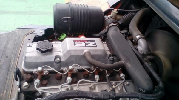 ขายรถ toyota รุ่น 8 ดีเซล ขนาด 2.5 ตัน เกียร์ ออโต้