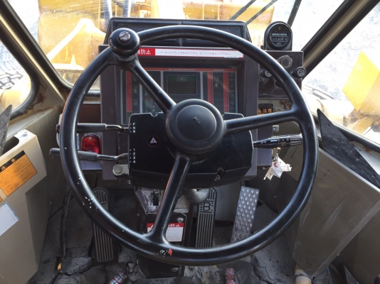 KOMATSU WA300-1 ซีเรียลสูง จากญี่ปุ่นแท้ รถสภาพมาเดิมๆ สวยพร้อมใช้งาน