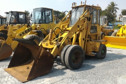 KOMATSU SD23-3 เก่าญี่ปุ่น โทร.090-986-2521 อ๊อบ