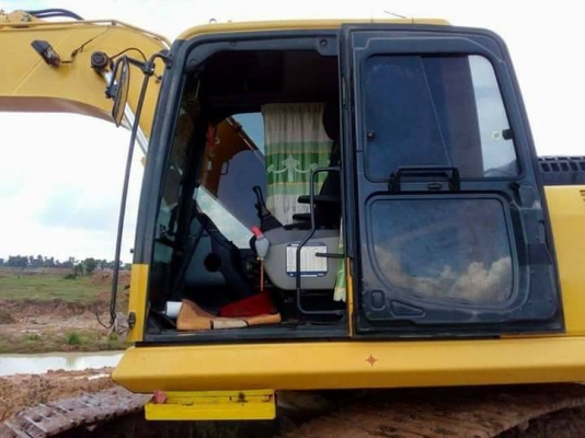 รถแบคโฮ KOMATSU PC160LC-8 สภาพดี ไฟฟ้าครบ พร้อมใช้งาน