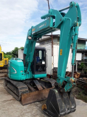ขายKOBELCO SK75UR-5  YR08  ปี 2009  รุ่นใหม่  เปิดได้รอบคัน  เก่าญี่ปุ่นแท้  3,XXX  ชั่วโมง  เดิมๆๆ  เครื่องปั๊มดี  ลองระบบกันได้ทุกวัน  โทร  089-3818694  ดวงนภา