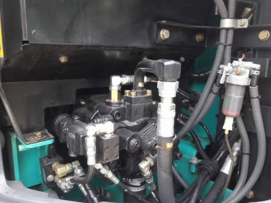 ขายKOBELCO SK75UR-5  YR08  ปี 2009  รุ่นใหม่  เปิดได้รอบคัน  เก่าญี่ปุ่นแท้  3,XXX  ชั่วโมง  เดิมๆๆ  เครื่องปั๊มดี  ลองระบบกันได้ทุกวัน  โทร  089-3818694  ดวงนภา