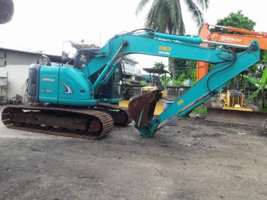 ขายKOBELCO SK135SR-2 YY06  ปี  2012  แทรค 70  ปลายยาวพิเศษ  เก่าญี่ปุ่นแท้   3,XXX  ชั่วโมง  รุ่นใหม่  เครื่องคอมมอลเรียล  เปิดได้รอบคัน  สภาพสวยมากๆๆเดิมๆๆ  ลองระบบกันได้ทุกวัน โทร  089-3818694  ดวงนภา