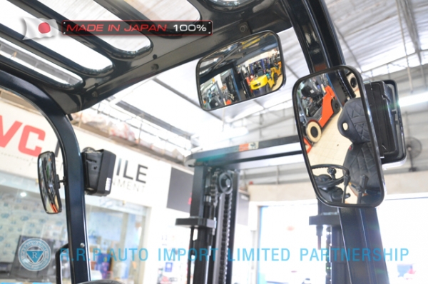 ขายรถโฟล์คลิฟท์มือสอง TOYOTA รุ่น 7FD25-16933 นำเข้าจากประเทศญี่ปุ่น 100\% ไม่เคยใช้งานในไทย