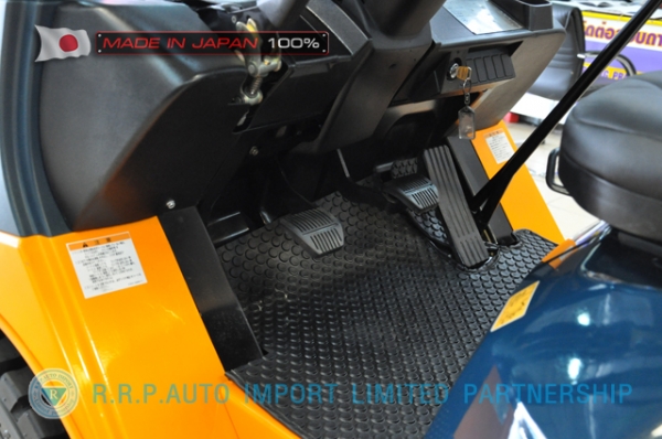 ขายรถโฟล์คลิฟท์มือสอง TOYOTA รุ่น 7FD25-16933 นำเข้าจากประเทศญี่ปุ่น 100\% ไม่เคยใช้งานในไทย