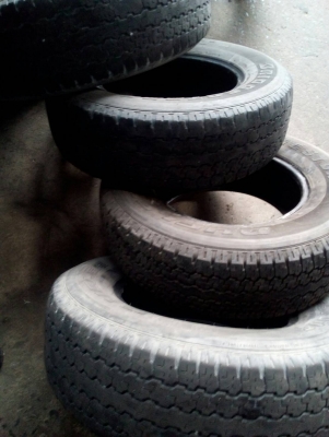 245/70R16  BRIDGESTONE DUELER HT 840 ชุด 4 เส้น  tel. 081-427-3941