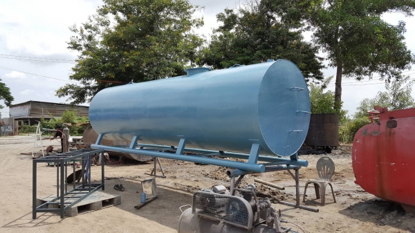 ขายถังน้ำมันขนาด 10000 ลิตร เหล็กหนา 6 มิลมือสอง