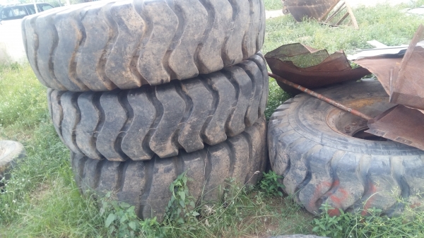 ขาย19900บาท ยางรถตัก 4เส้น ขอบ16-24