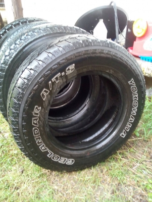 225/70R15  YOKOHAMA GEOLANDAR A/T-S  มี 1 เส้น โทร.081-427-3941