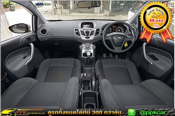 2011 FORD FIESTA 1.4 E20 สีบรอนซ์เงิน เกียร์ธรรมดา