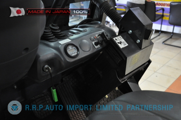 ขายรถโฟล์คลิฟท์มือสอง KOMATSU รุ่น FG25LT-15-571613 นำเข้าจากประเทศญี่ปุ่น 100\% ไม่เคยใช้งานในไทย