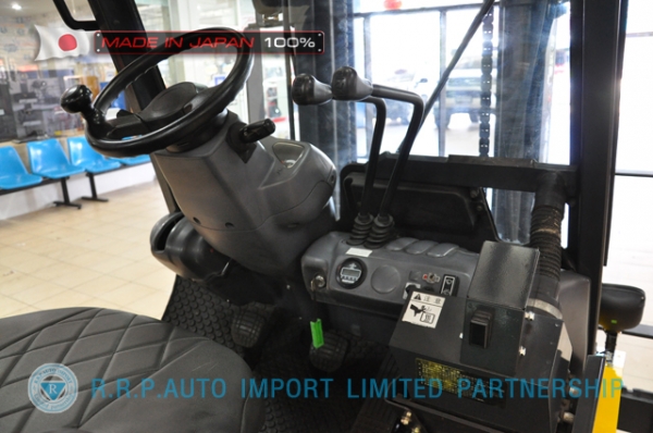 ขายรถโฟล์คลิฟท์มือสอง KOMATSU รุ่น FG25LT-15-571613 นำเข้าจากประเทศญี่ปุ่น 100\% ไม่เคยใช้งานในไทย