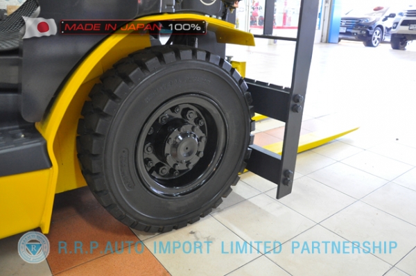 ขายรถโฟล์คลิฟท์มือสอง KOMATSU รุ่น FG25LT-15-571613 นำเข้าจากประเทศญี่ปุ่น 100\% ไม่เคยใช้งานในไทย