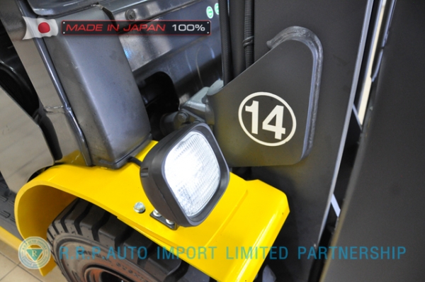 ขายรถโฟล์คลิฟท์มือสอง KOMATSU รุ่น FG25LT-15-571613 นำเข้าจากประเทศญี่ปุ่น 100\% ไม่เคยใช้งานในไทย