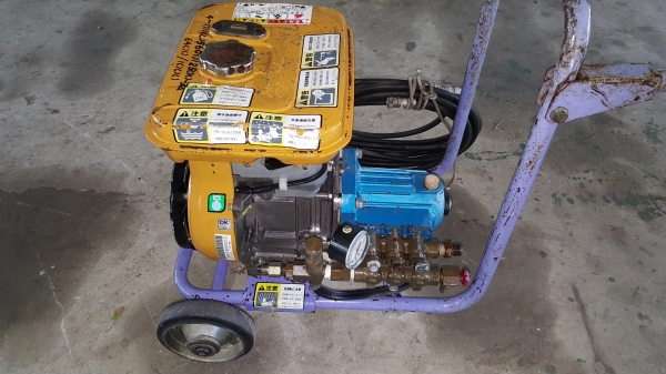 ปั้มแรงดัน  3 สูบ