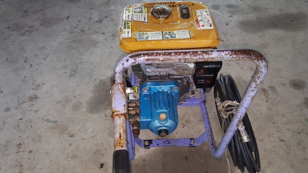 ปั้มแรงดัน  3 สูบ