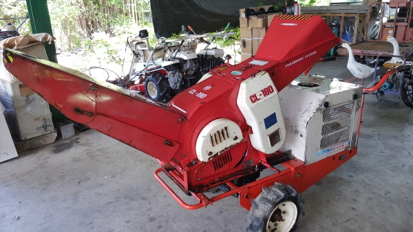 เครื่องสับกิ่งไม้ เดินหน้าถอยหลังได้ รหัสสินค้า E1 - 19 สอบถามไดต่อรองได้ ขายได้ขาย