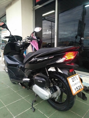 Honda PCX 150 I ปี 2557 สีดำ รุ่นใหม่ ไฟ LED รถบ้านแท้ๆ สวยวิ๊งมาก ได้ไปสุดคุ้ม Honda PCX 150 I ปี 2557 สีดำ รุ่นใหม่ ไฟ LED รถบ้านแท้ๆ สวยวิ๊งมาก ได้ไปสุดคุ้ม