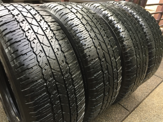 ยาง All Bridgestone 265 65 17 กลางปี15 ดอกเยอะ ไม่มีปะ เนื้อนิ่มๆ ราคาไม่แพง
