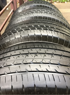ยาง Firestone 265 65 17 กลางปี15 ดอกเต็ม ไม่มีปะ เนื้อนิ่มๆ ใช้ยาว ราคาไม่แพง