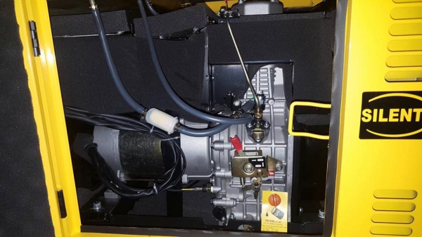 เครื่องปั่นไป ASHITA 8kw รูปทรงสวยงามทันสมัย เครื่องปั่นไป ASHITA 8kw รูปทรงสวยงามทันสมัย