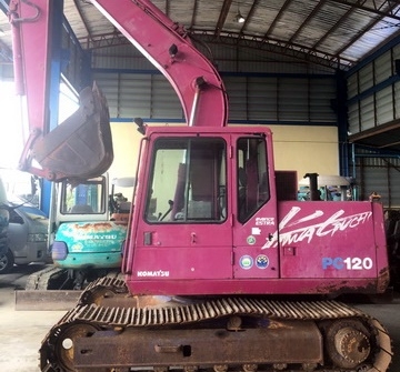 ขาย รถขุด KOMATSU PC120-5S คอนโทรลสั้น เอวแน่น ไฟฟ้าครบ เก่าญี่ปุ่นแท้ พร้อมตรวจเช็ค ทำสี โทร.098-2564422  Line: @ktbmotor