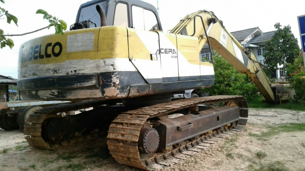 ขายด่วน KOBELCO SK120 MART III เครื่องปั้มดี ไฟฟ้าอยู่ครับ แอร์เย็น ตัวเดินดี เฟรมสวย รถพร้อมทำงาน เอกสารสัญญาซื้อขาย สนใจ 093-0764943