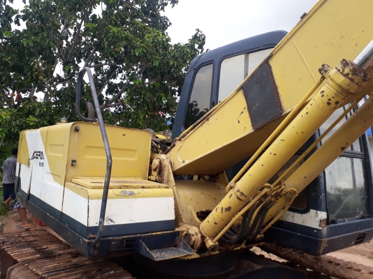 ขายด่วน KOBELCO SK120 MART III เครื่องปั้มดี ไฟฟ้าอยู่ครับ แอร์เย็น ตัวเดินดี เฟรมสวย รถพร้อมทำงาน เอกสารสัญญาซื้อขาย สนใจ 093-0764943