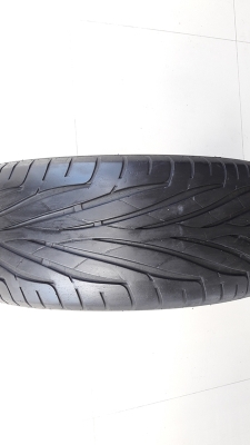 ยาง215/55/17  ปี15 MAXXIS VICTRA MA-Z1   4 เส้น