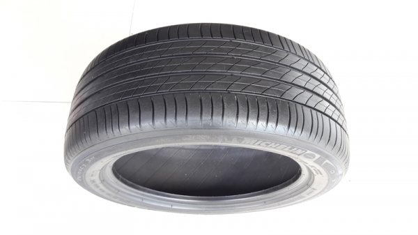 ยาง225/50/17 ปี13 MICHELIN Primacy 3st 4 เส้น ยาง225/50/17 ปี13 MICHELIN Primacy 3st 4 เส้น