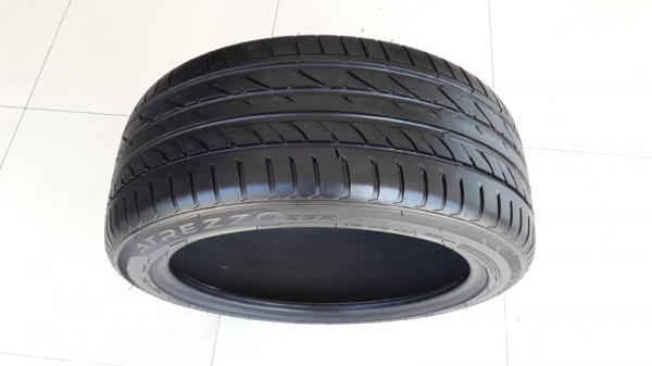 ยาง235/45/18  ปี16 SAILUN ATREZZO ZSR   2 เส้น