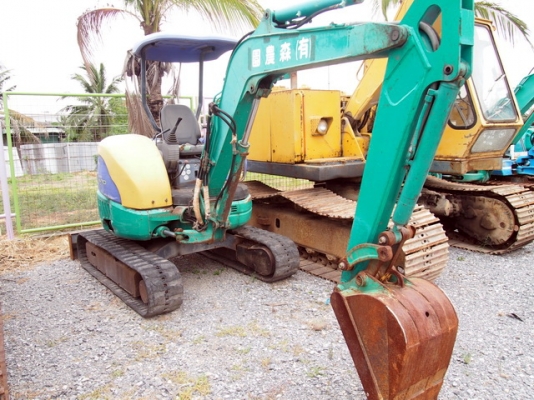 ขาย รถขุด KOMATSU PC30MR-1 ปั๊มนิ้ว สภาพสวยมาก ท้ายสั้น เหมาะกับงานก่อสร้าง ระบบไว เครื่องดี ปั๊มไฮดรอลิคเร็ว