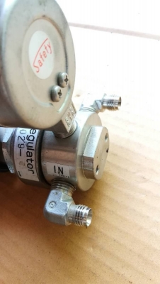250บ. ส่งฟรี 083-2000058  LINE ID: line832923 Regulator ปรับแรงดันก๊าซหรือลม ยี่ห้อ Crown แบบเอนกประสงค์ใช้กับก๊าซต่างๆหน้าปัดใหญ่ ขนาด 3หุน (มี 13 ตัว )
