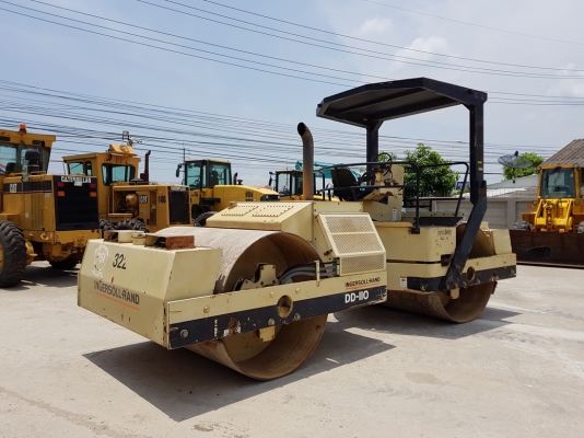 ขายรถบดอัดสั่นสะเทือน Ingersoll Rand DD-110นำเข้าจากประเทศอเมริกา ไม่เคยใช้งานในไทย