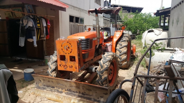 รถไถ M 5000 อุปกร 3 ชิ้น ราคา 280000 บาท ดูรถที จ. ศรีสะเกษ สอบถามที . 098 668-3479 dtac 094 283-9369 สิทธิ์ คับ รถไถ M 5000 อุปกร 3 ชิ้น ราคา 280000 บาท ดูรถที จ. ศรีสะเกษ สอบถามที . 098 668-3479 dtac 094 283-9369 สิทธิ์ คับ