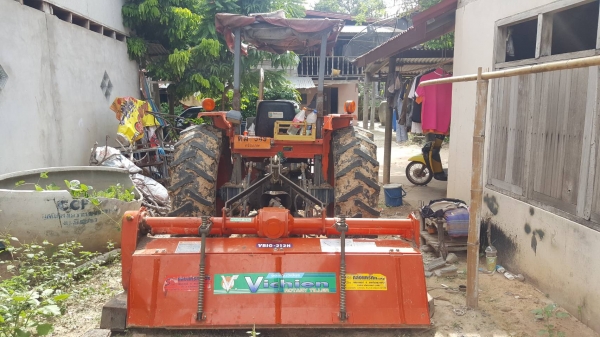 รถไถ M 5000 อุปกร 3 ชิ้น ราคา 280000 บาท ดูรถที จ. ศรีสะเกษ สอบถามที . 098 668-3479 dtac 094 283-9369 สิทธิ์ คับ รถไถ M 5000 อุปกร 3 ชิ้น ราคา 280000 บาท ดูรถที จ. ศรีสะเกษ สอบถามที . 098 668-3479 dtac 094 283-9369 สิทธิ์ คับ