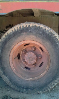 ขายด่วนอีแต๋นหกล้อ เครื่อง 85 ม้าพร้อมใข้งาน