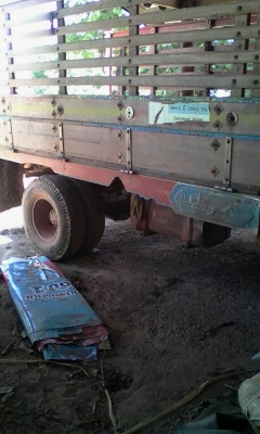 ขายด่วนอีแต๋นหกล้อ เครื่อง 85 ม้าพร้อมใข้งาน