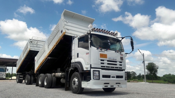 ขาย ISUZU 360แรงม้า ปี56 แม่ลูกกะบะสามมิตรแยกก็ขาย ครับ สองคาน รถสวยมาก ราคาต่อลอง หน้างาน ครับ ยางใหม่หมด ทั้ง18 เส้น