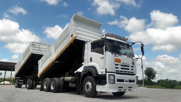 ขาย ISUZU 360แรงม้า ปี56 แม่ลูกกะบะสามมิตรแยกก็ขาย ครับ สองคาน รถสวยมาก ราคาต่อลอง หน้างาน ครับ ยางใหม่หมด ทั้ง18 เส้น