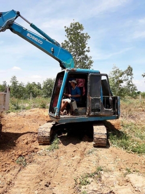 ขาย 325,000 บาท KOBELCO SK60 MARK 2 เครื่องดี ปั้มแรง โช่หนา เอวแน่น เอกสารอินวอยท์   รถอยู่ จ.ร้อยเอ็ด โทร&amp;ไอดีไลน์ 0610710295