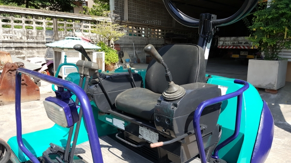 ขาย รถขุด KOBELCO รุ่น SK035 มือสองญี่ปุ่น แทรกเหล็ก สลักบูท เอวแน่น 100\% ปั้มนิ้ว ทำงานไวดี ทุกระบบ ทดสอบได้ มือถือ/LINE ID : 0818753444