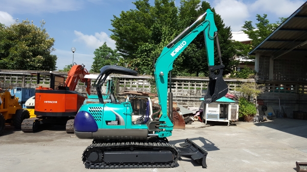 ขาย รถขุด KOBELCO รุ่น SK035 มือสองญี่ปุ่น แทรกเหล็ก สลักบูท เอวแน่น 100\% ปั้มนิ้ว ทำงานไวดี ทุกระบบ ทดสอบได้ มือถือ/LINE ID : 0818753444