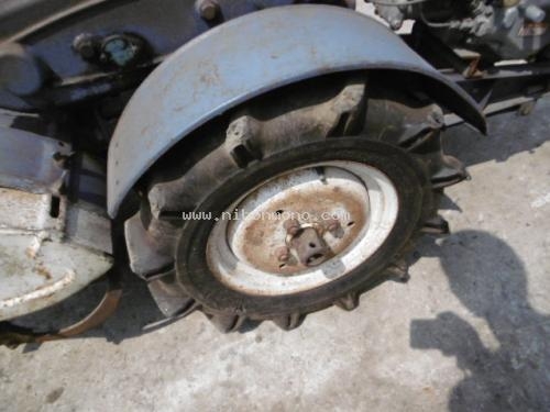 ราคาพิเศษ 22,000 บาท!! รถพรวนดินเดินตาม KUBOTA ER40-M2 รหัสสินค้า : 80903630 www.nihonmono.com