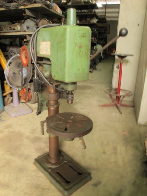 ขายสว่านแท่นต๊าปเกลียว ไต้หวัน