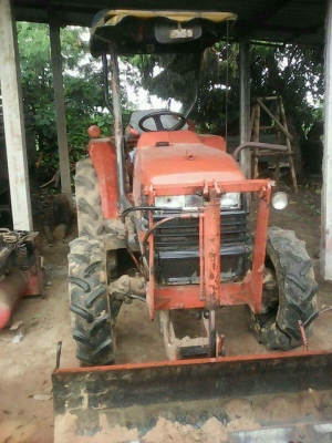 ขายรถไถ L3408 อุปกรณ์ ดันหน้า ผานหลัง สภาพพร้อมใช้งาน ราคา140,000 สนใจโทร 090-8588220คุณนะ 093-3258446คุณบิว เว็บไซต์ส่วนตัว www.narong2truck.com www.truck.in.th/498 ID: narong498 ID: 09332584461 เพจ Facebook ณรงค์ ซื้อขายรถมือสอง กลุ่ม Facebook ณรงค์ ซื้