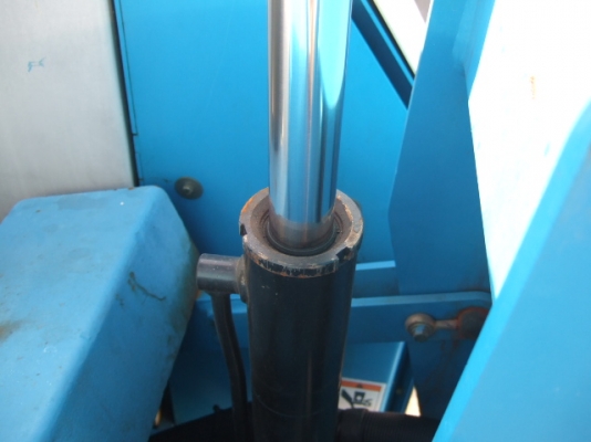 กระเช้าไฟฟ้าบูมพับ GENIE Z30/20N ยกสูง 9 เมตร มือสองญี่ปุ่น