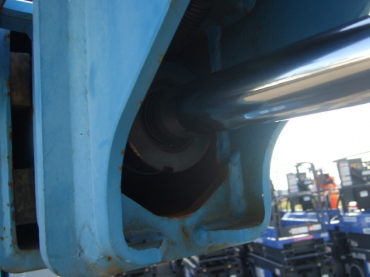 กระเช้าไฟฟ้าบูมพับ GENIE Z30/20N ยกสูง 9 เมตร มือสองญี่ปุ่น